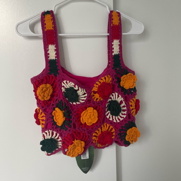 NWT FARM Rio Crochet Flowers Top - Picture 5 of 6